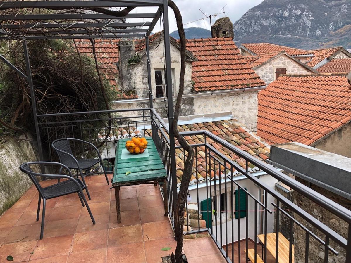 Kotor Bagus - Cozy Boutique Old Town Studio With Seaview Terrace Экстерьер фото